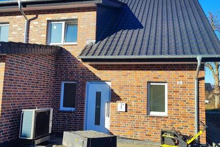 Erstbezug Neubau-Doppelhaushälfte,5 Zimmer frei ab sofort 5 zimmer