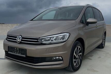 VW Touran 128.835 km 16.890 € Gütersloh 33330
