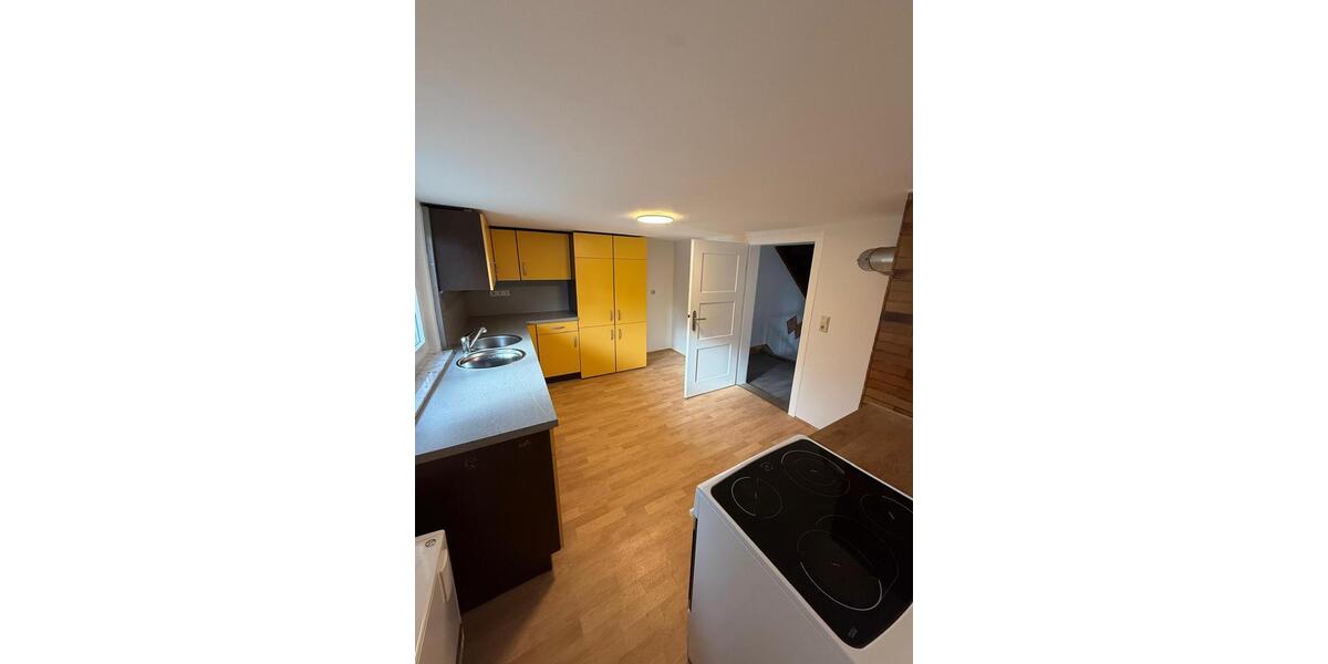 Doppelhaushälfte Schrozberg - 4.5 Zimmer, 100 m&sup2;, 650&euro; | Angebot:26103380