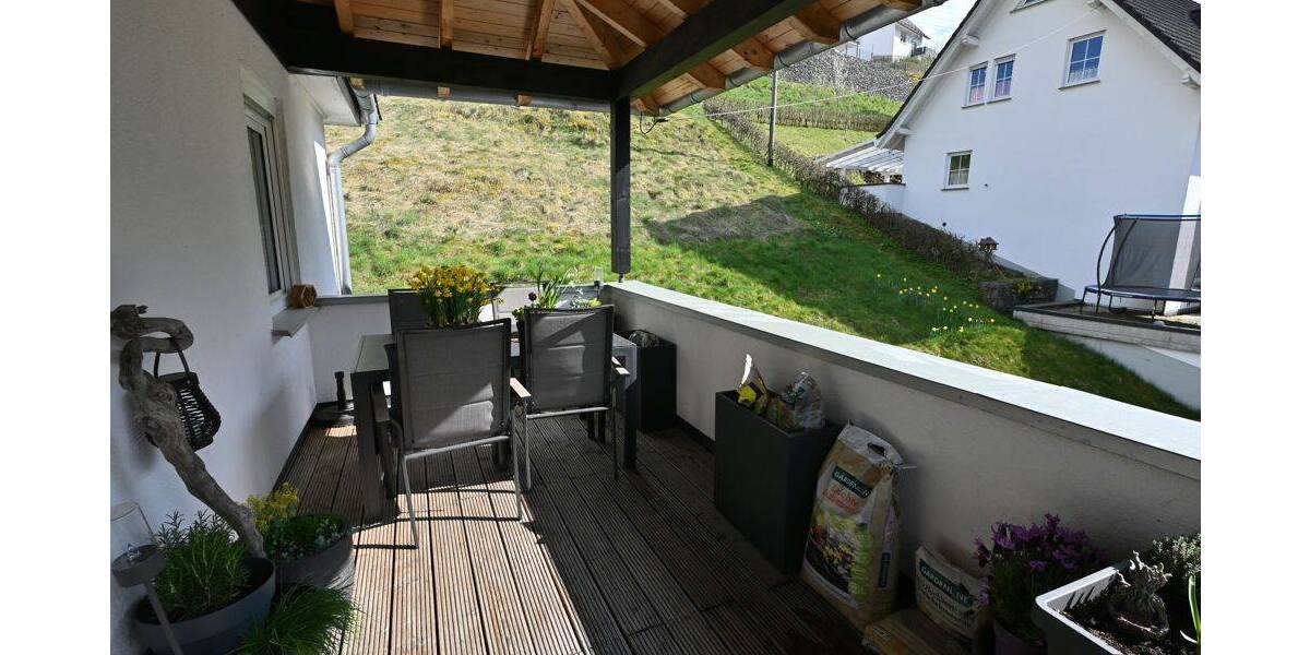 Etagenwohnung Schmallenberg Lenne - 3 Zimmer, 82 m&sup2;, 600&euro; | Angebot:26886154