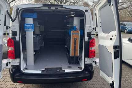 Opel Vivaro 104.900 km 15.400 &euro; Hockenheim 68766