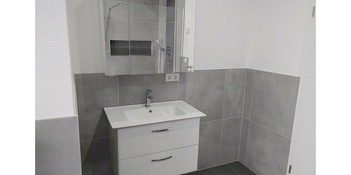 Dachgeschoßwohnung Peine Peine Kernstadt - 3 Zimmer, 77 m&sup2;, 860&euro; | Angebot:23717654