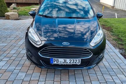 Ford Fiesta 118.369 km 5.100 &euro; Altenbeken 33184