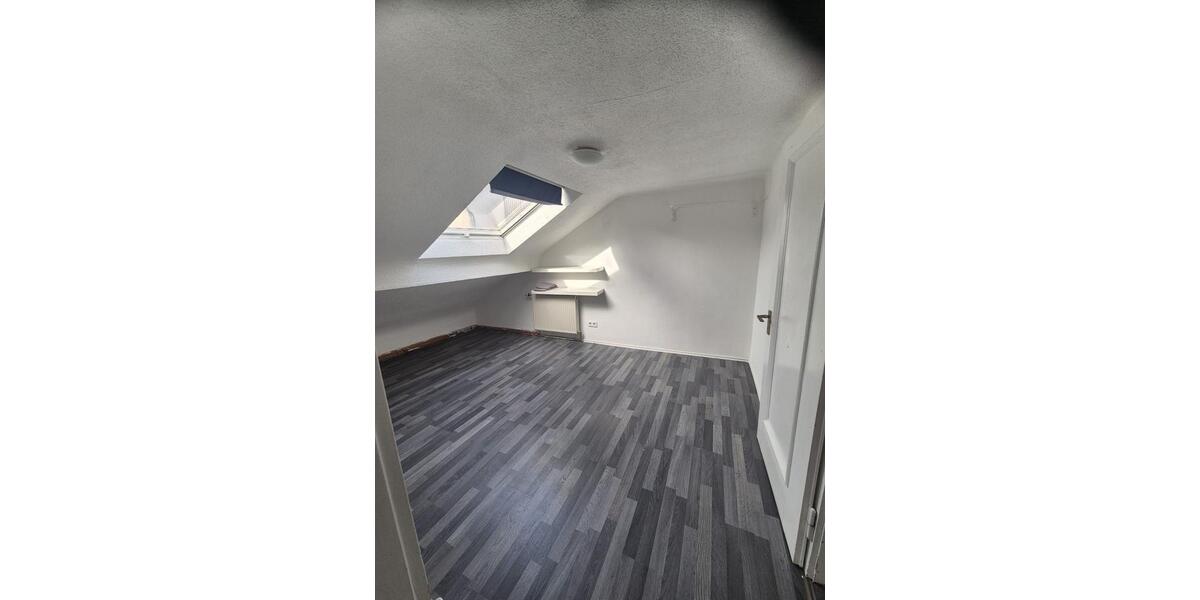 Einfamilienhaus Saarlouis - 5 Zimmer, 80 m&sup2;, 170.000&euro; | Angebot:26982551