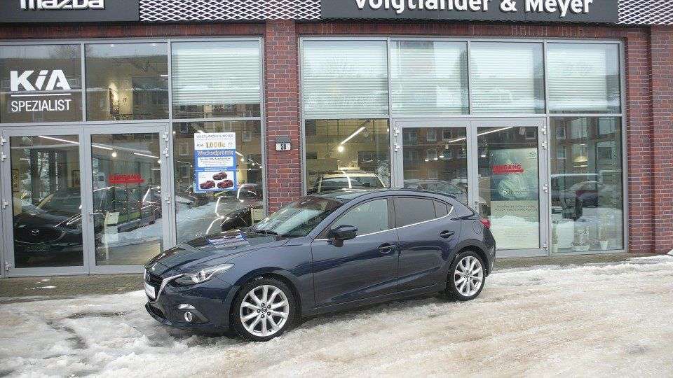Mazda 3 88.666 km 15.485 &euro; Hamburg 22049