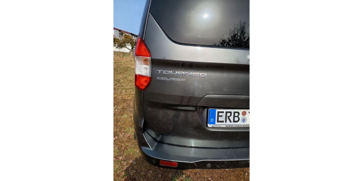 Ford Tourneo Courier 132.000 km 10.500 &euro; Michelstadt 64720