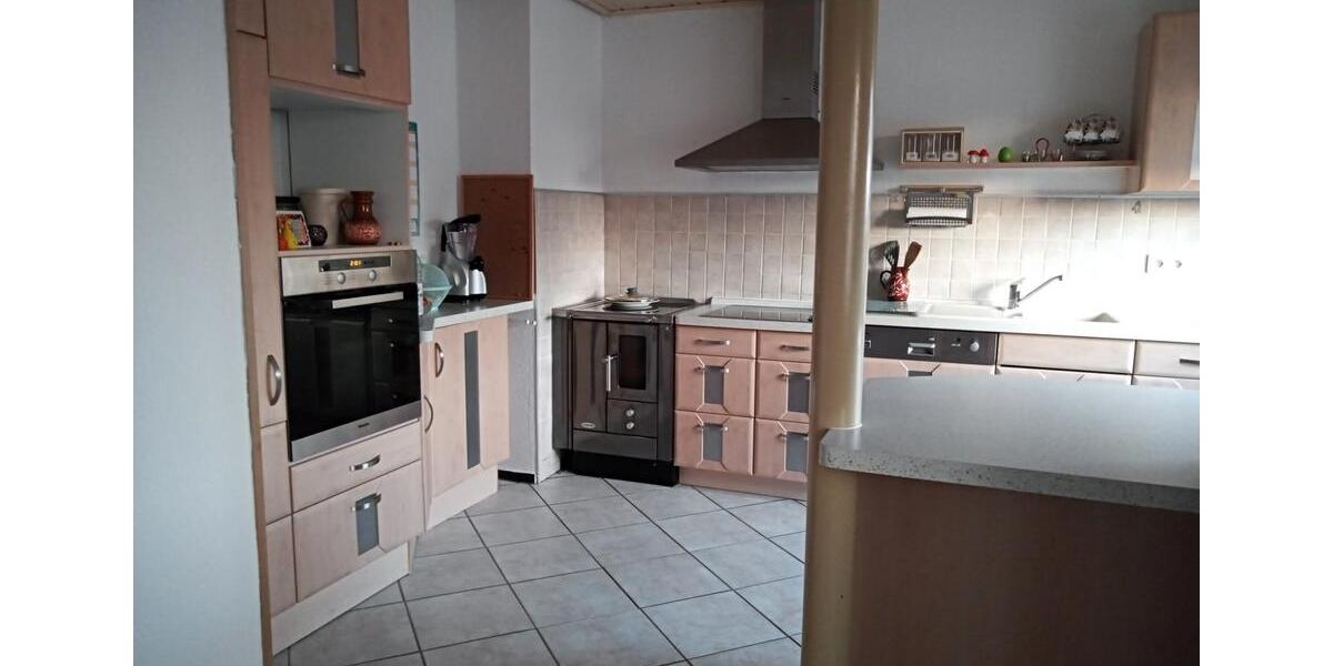Mehrfamilienhaus, Wohnhaus Ravenstein - 9 Zimmer, 223 m&sup2;, 699.000&euro; | Angebot:26777182