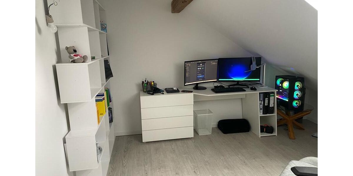 Dachgeschoßwohnung Lissendorf - 3 Zimmer, 85 m&sup2;, 850&euro; | Angebot:26325905
