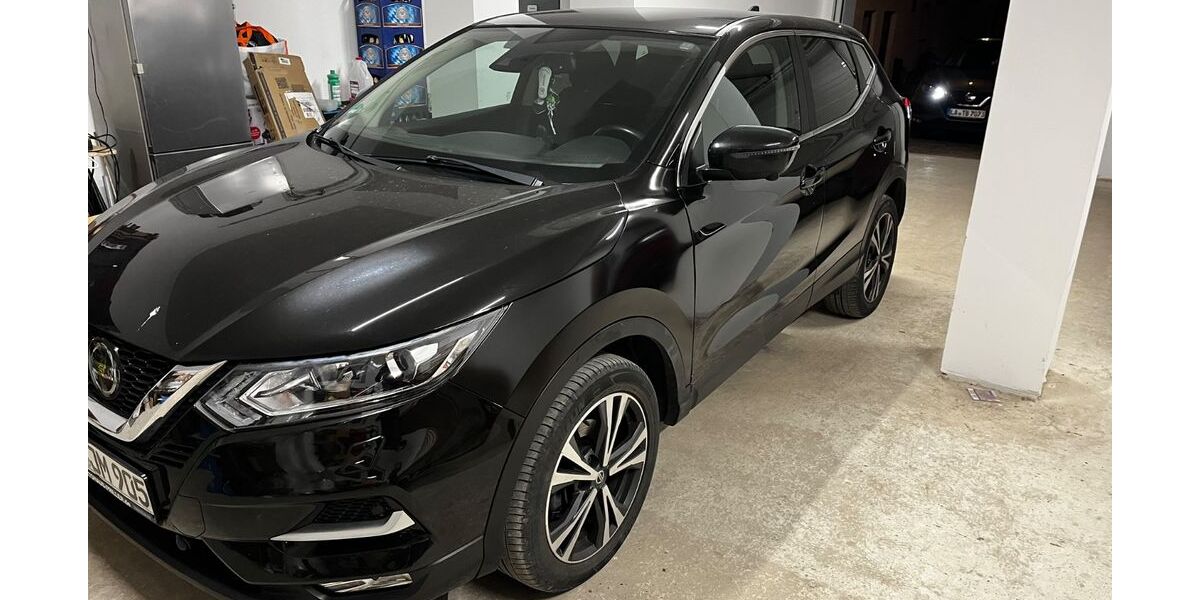 Nissan Qashqai 110.000 km 12.800 &euro; Tiefenbach 84184