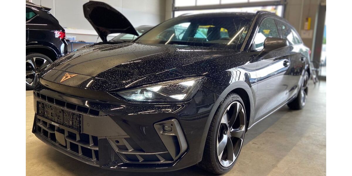 Cupra Leon 28.074 km 30.500 &euro; Memmingen 87700