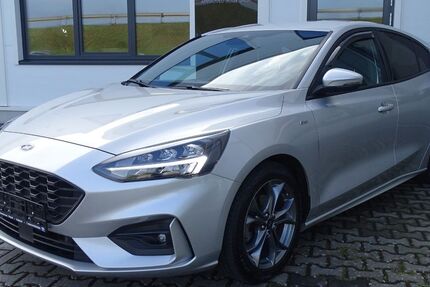 Ford Focus 57.013 km 13.990 &euro; Amöneburg-Roßdorf 35287