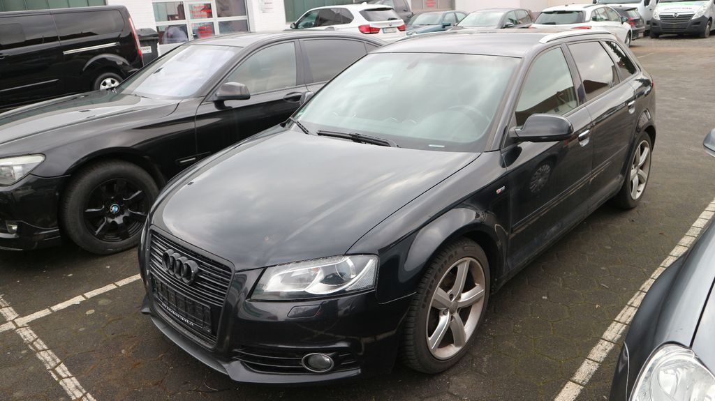 Audi A3 226.505 km 5.790 &euro; Paderborn Schloß-Neuhaus 33104