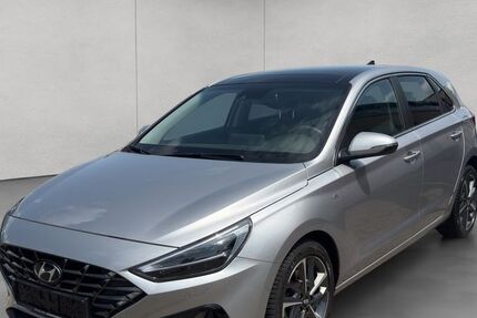 Hyundai i30 31.713 km 21.750 &euro; Frankfurt 60386