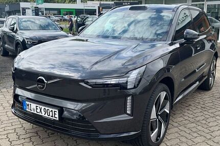 Volvo EX90