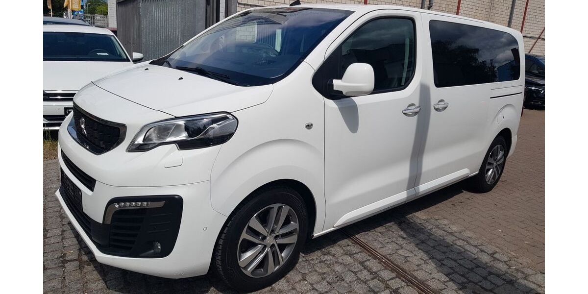 Peugeot Traveller 227.903 km 22.900 &euro; Berlin 13437
