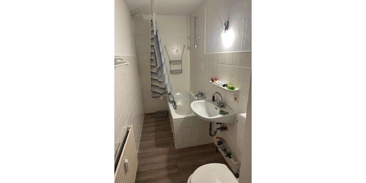 Dachgeschoßwohnung Peine - 2 Zimmer, 60 m&sup2;, 490&euro; | Angebot:26068372