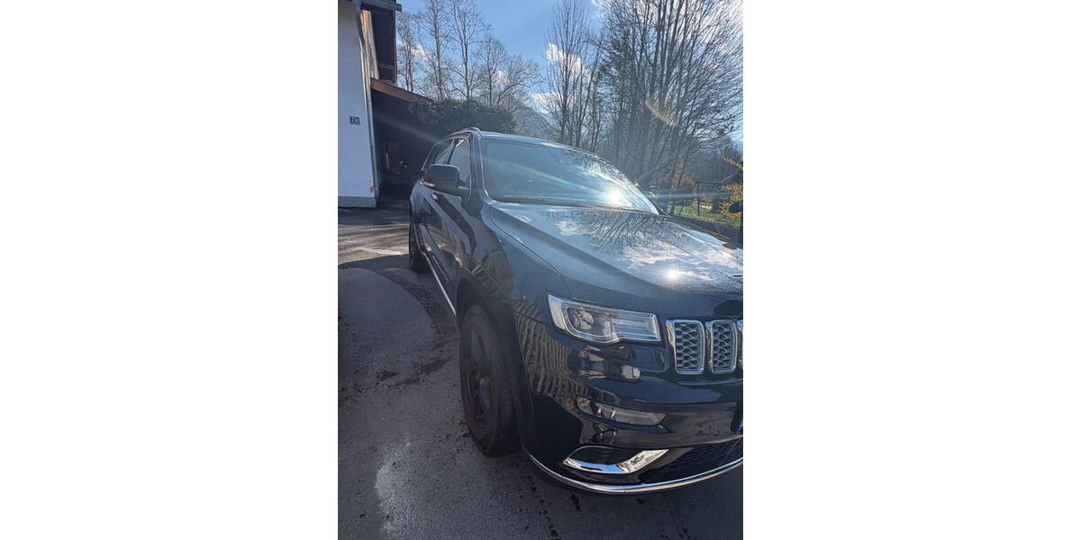 Jeep Grand Cherokee 65.000 km 27.300 &euro; Fischbachau 83730