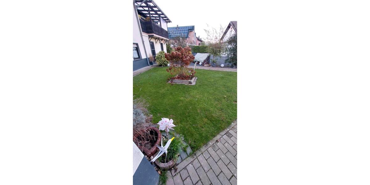 6 Zimmer im EG in Ruhiger Lage mit Großen Garten 6 zimmer