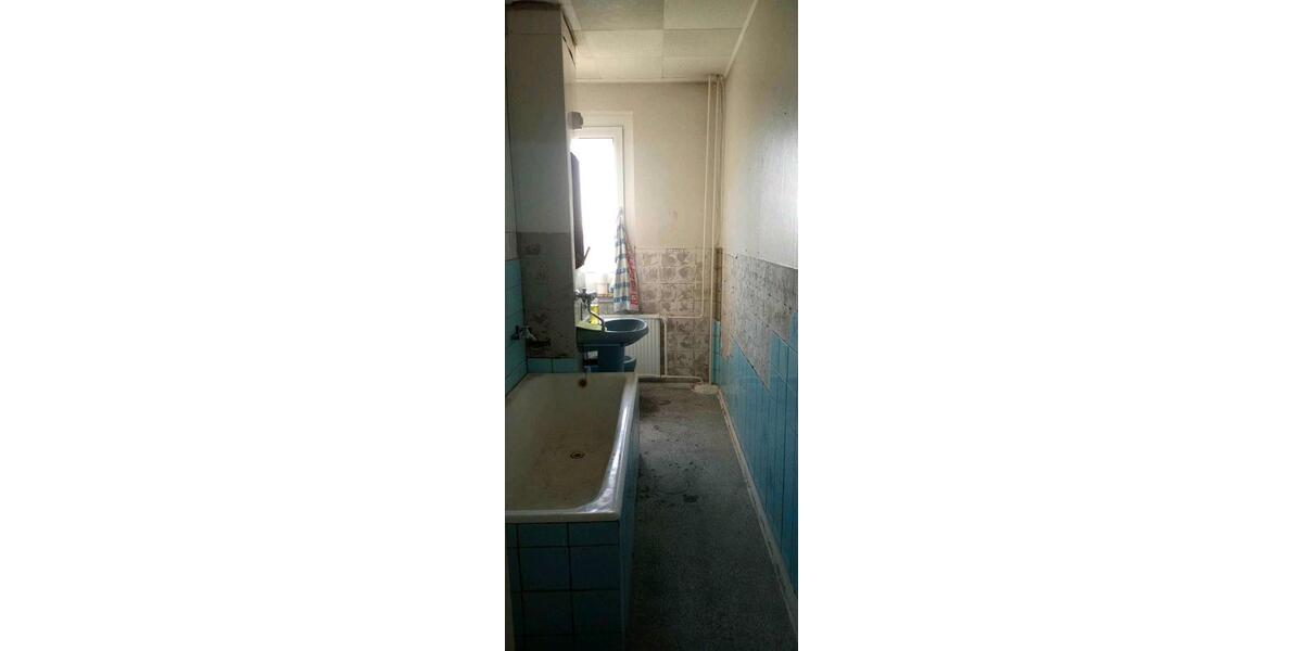 Dachgeschoßwohnung Zeithain - 3 Zimmer, 65 m&sup2;, 28.000&euro; | Angebot:27115143