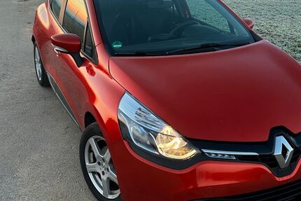 Renault Clio 32.200 km 8.000 &euro; ludwigsburg 71642