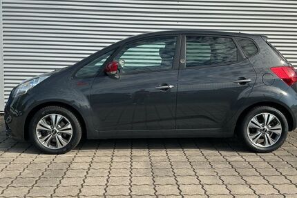 Kia Venga 55.850 km 13.890 &euro; Stade 21684