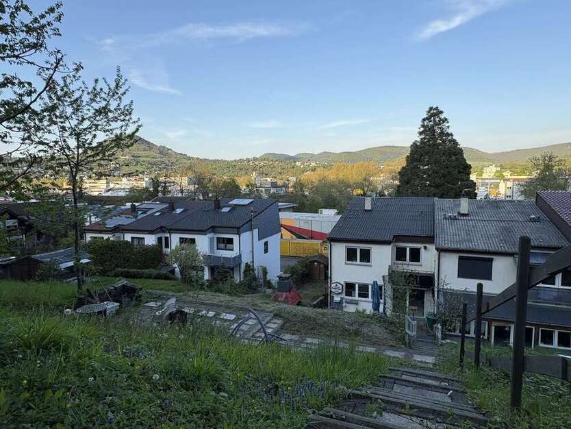 Haus zum Kaufen in Reutlingen 630.000 € 190 m²