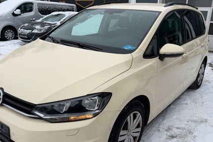 VW Touran 291.800 km 7.900 &euro; Weihmichl 84107