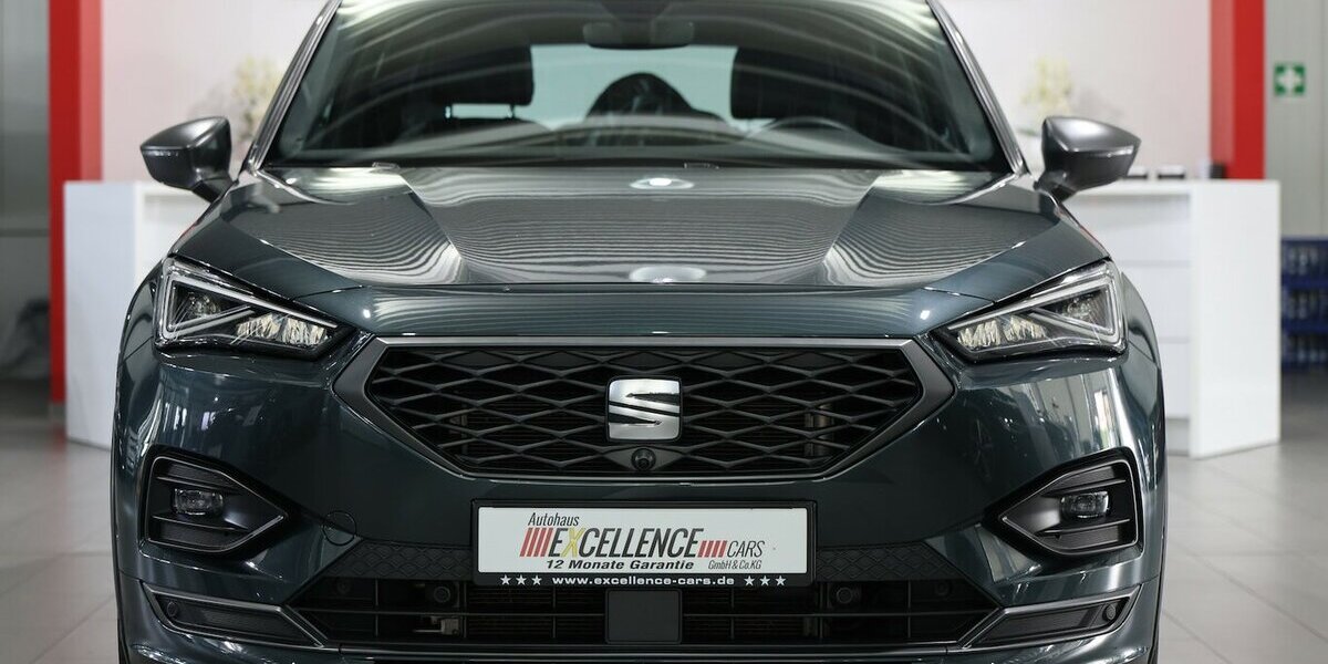 Seat Tarraco 1.4 TSI e-Hybrid DSG FR-SPORT / PANORAMA 85.000 km 27.555 &euro; Hamm 59077