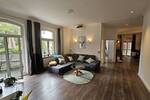 m3448 moderne 2-3-Zimmer-City-Wohnung mit zwei Balkonen an der Fußgängerzone