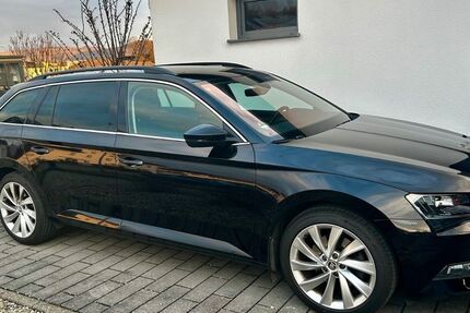 Skoda Superb 95.500 km 17.000 &euro; Lauchringen 79787