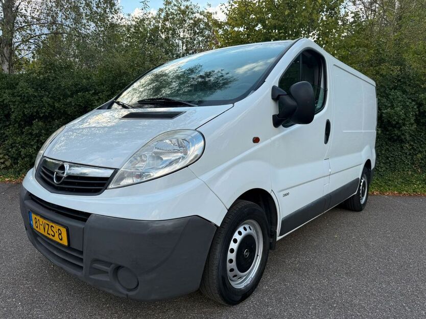 Opel Vivaro 443.232 km 2.450 € Eibergen 7151