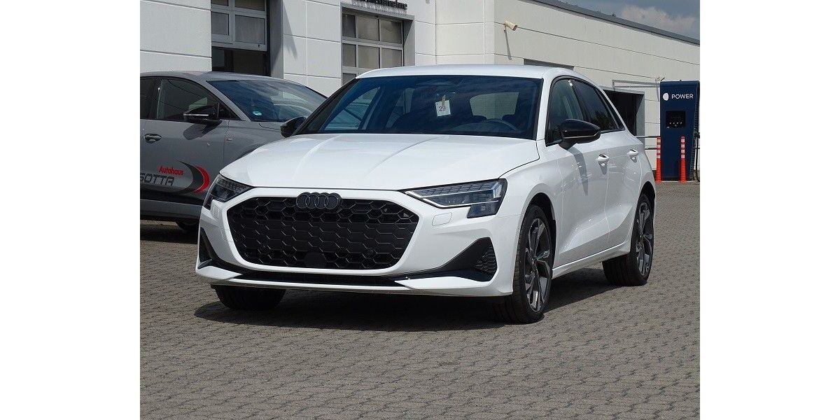 Audi A3 1.250 km 39.490 &euro; Meißen 01662