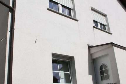 Haus zum Kaufen in Langgöns 299.000 € 152.44 m² 5 zimmer