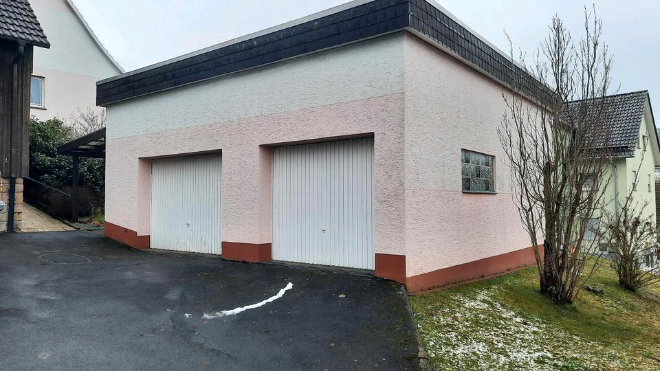 Doppelhaushälfte Gersfeld (Rhön) - 8 Zimmer, 224 m&sup2;, 298.000&euro; | Angebot:25421208