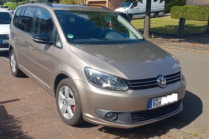 VW Touran 159.850 km 8.499 &euro; Rabenau 35466