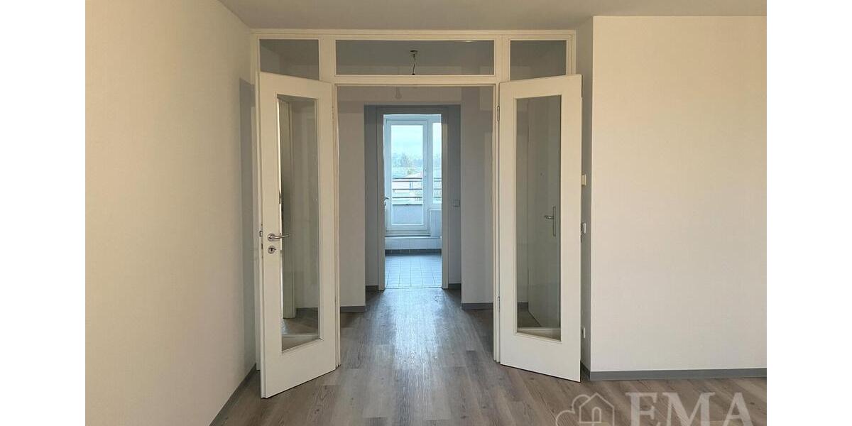 Dachgeschoßwohnung Falkensee - 2 Zimmer, 66 m&sup2;, 920&euro; | Angebot:25417234