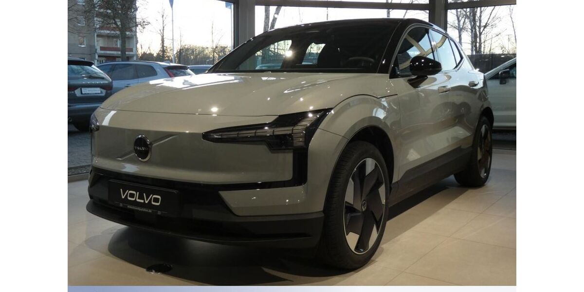 Volvo EX30 13.000 km 31.990 &euro; Berlin Tegel 13509