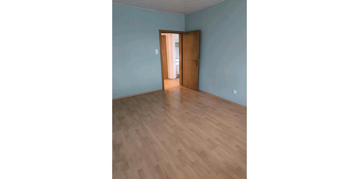 Erdgeschoßwohnung Hanau - 2.5 Zimmer, 89 m&sup2;, 1.295&euro; | Angebot:24957461