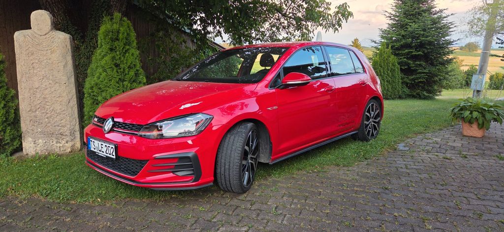 VW Golf 41.125 km 22.900 &euro; Tittmoning 84529