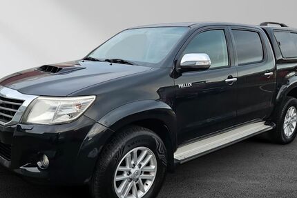 Toyota Hilux 307.000 km 14.950 &euro; Krefeld 47803