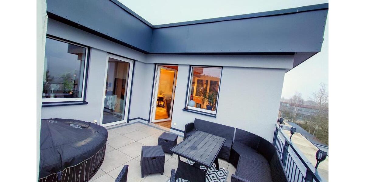 Etagenwohnung Blankenhain - 4 Zimmer, 141 m&sup2;, 1.269&euro; | Angebot:24876942