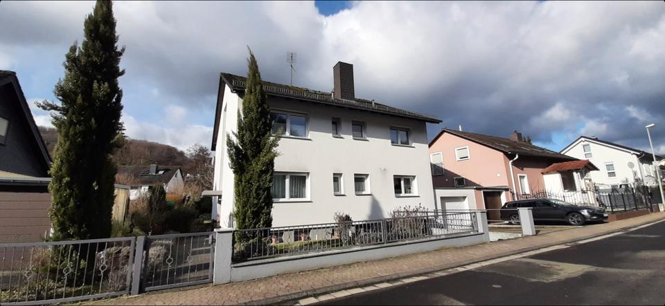 Einfamilienhaus Hofheim am Taunus - 9 Zimmer, 175 m&sup2;, 769.000&euro; | Angebot:26876267