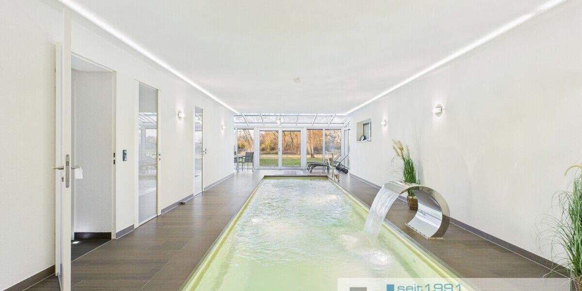 Einfamilienhaus Rechlin - 6 Zimmer, 330 m&sup2;, 1.350.000&euro; | Angebot:25665597