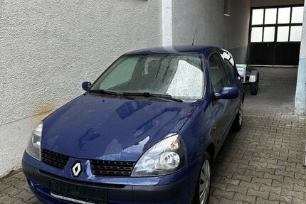 Renault Clio 145.000 km 1.600 &euro; Hambrücken 76707