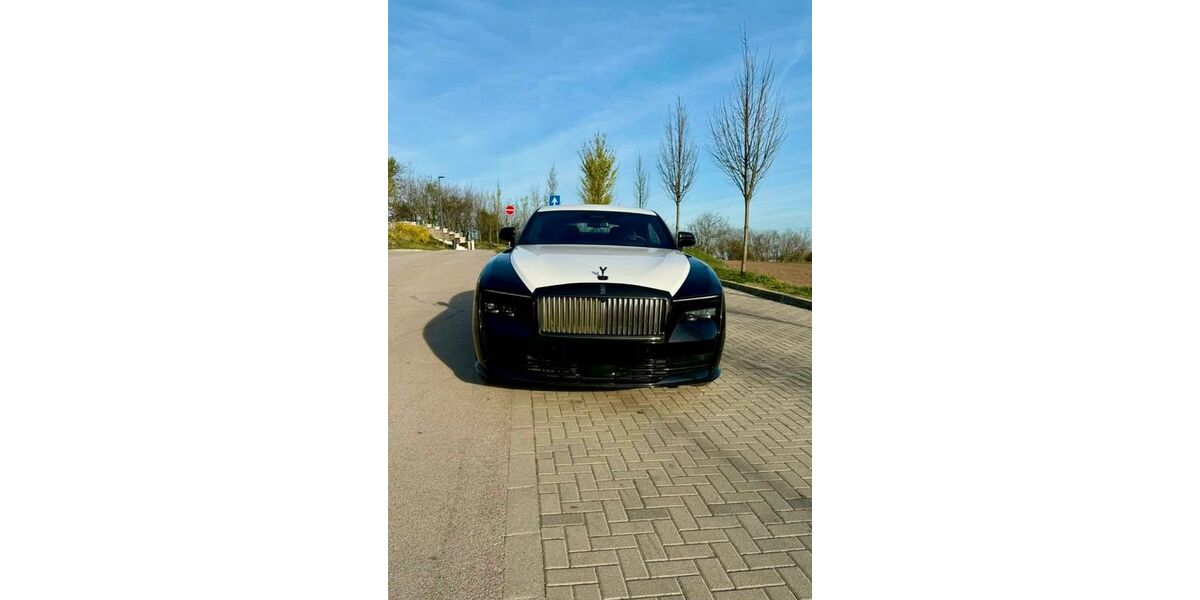 Rolls Royce Spectre 11.500 km 446.250 &euro; Bad Griesbach 94086