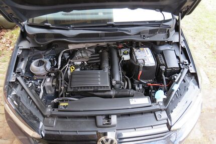 VW Golf Sportsvan 99.645 km 9.990 &euro; Hosenfeld 36154