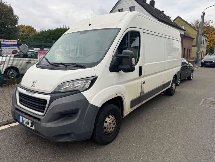 Peugeot Boxer 250.000 km 4.900 € essen 45359