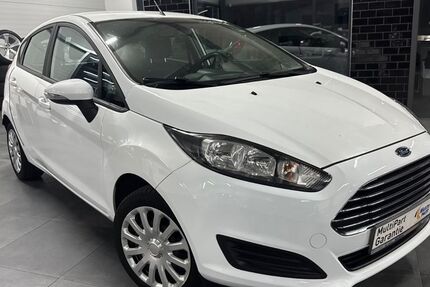 Ford Fiesta 62.000 km 7.999 € Weiden 92637