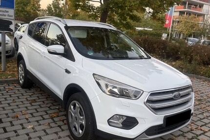 Ford Kuga 74.462 km 10.500 &euro; Herrsching 82211