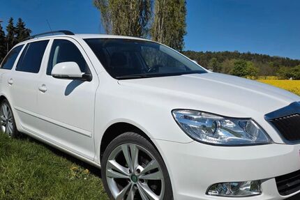 Skoda Octavia 277.661 km 3.200 &euro; Ranis 07389
